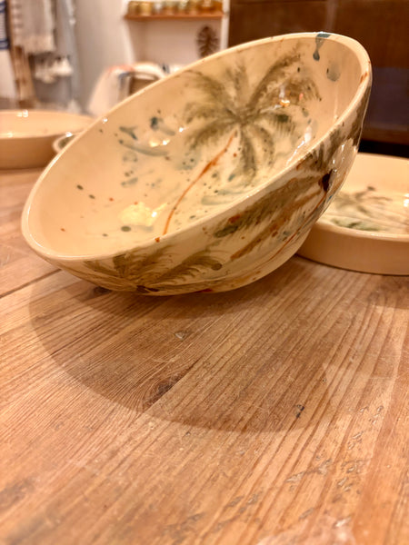 Bowl grande de gres pintado a mano. Palmeras.