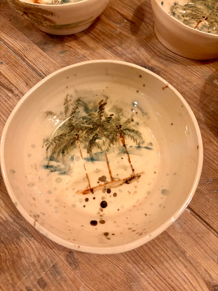 Bowl mediano de gres pintado a mano. Palmeras.