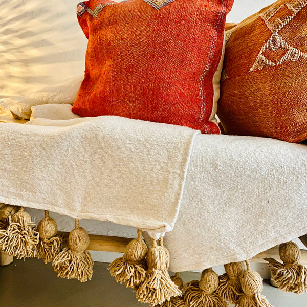 Colcha Blanca de Algodón con Borlas Beige